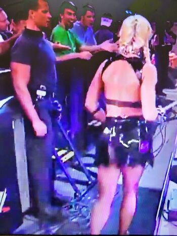 Full leaked Torrie wilson private photo