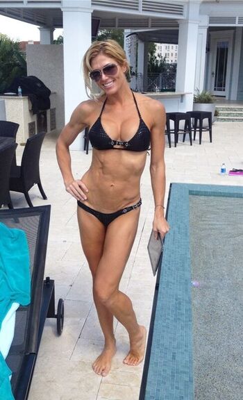 Full leaked Torrie wilson private photo