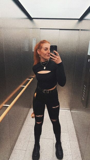 Full leaked Towfacedkimmy private photo