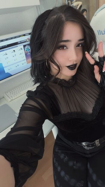 Full leaked Toxicocosplay private photo