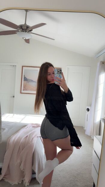 Full leaked Traderjoeslut private photo