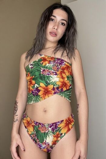 Full leaked Transfemme private onlyfans photo