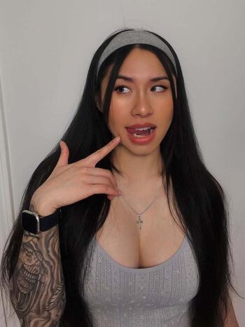 Full leaked Tray fitfever tray soe page private onlyfans photo