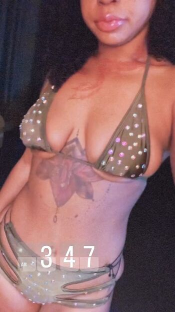 Full leaked Treasurebby private onlyfans photo