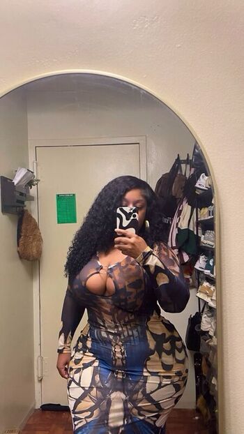Full leaked Trillscott private photo
