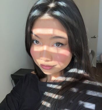 Full leaked Trin lovell private photo