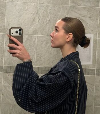 Full leaked Trinahillier private photo