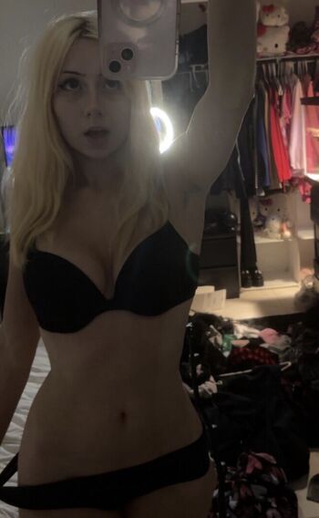 Full leaked Trinity manaj private onlyfans photo