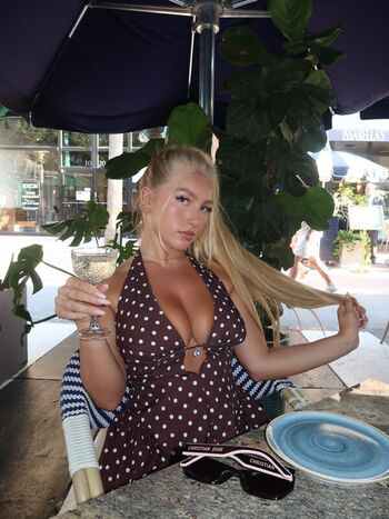 Full leaked Trinity raine page private photo
