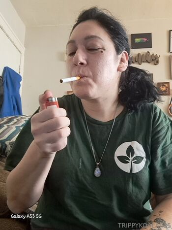 Full leaked Trippykoala private photo