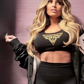 Full leaked Trish stratus page private onlyfans photo