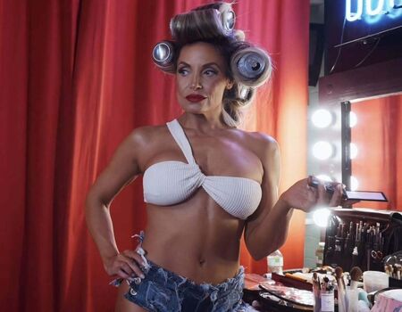 Trish Stratus