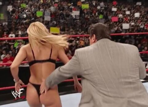 Trish Stratus
