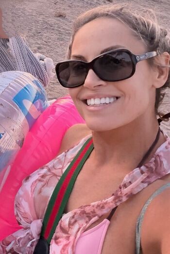 Full leaked Trish stratus private photo