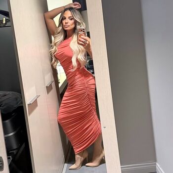 Full leaked Trish stratus page private photo