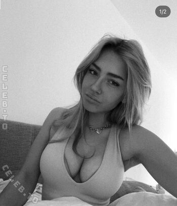 Full leaked Trixsieaus private onlyfans photo