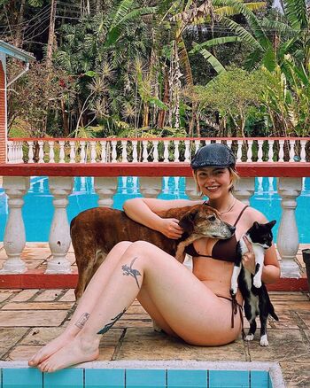 Full leaked Triz pariz private photo
