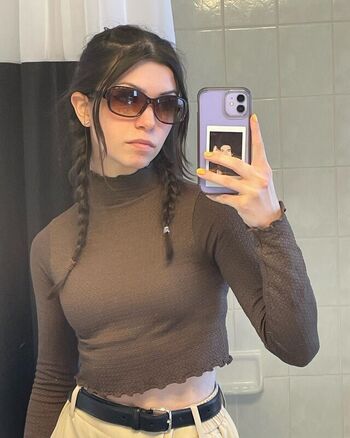 Full leaked Truthbetoldimlying private photo