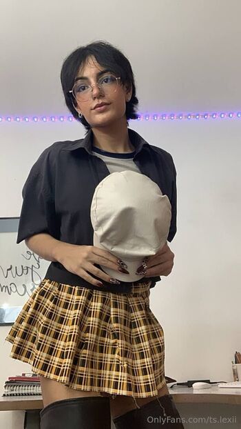 Full leaked Ts lexii private photo