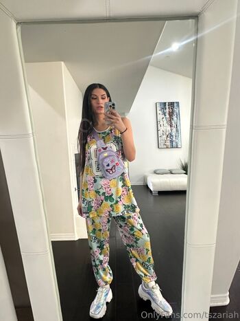 Full leaked Tszariah private photo