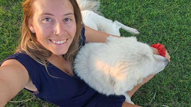 Full leaked Tullyxx private onlyfans photo