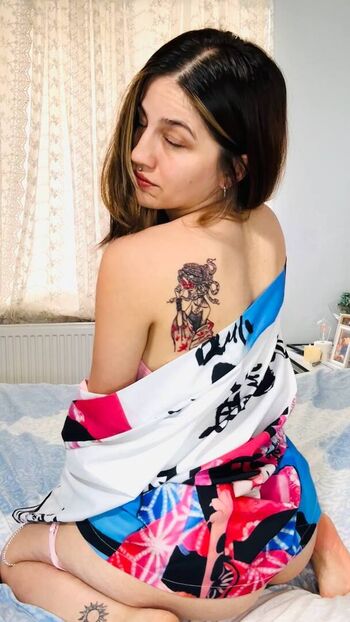 Full leaked Turkish girls page private onlyfans photo