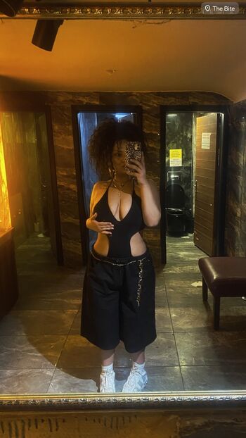 Full leaked Turkish girls page private onlyfans photo