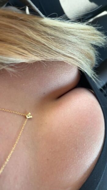 Full leaked Turtleegirll private photo