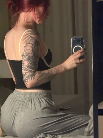Full leaked Tvoya van private photo