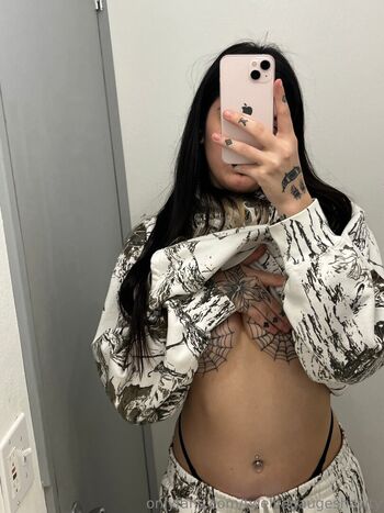 Full leaked Twelvegaugeshawty private photo