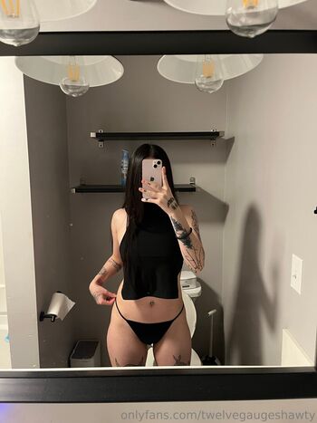 Full leaked Twelvegaugeshawty private photo