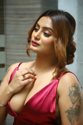 Full leaked Twinkle kapoor private photo