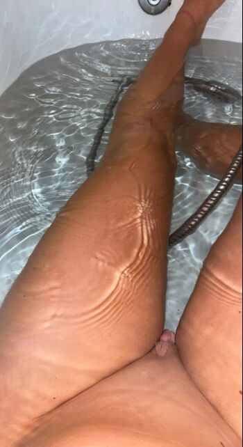 Full leaked Twins yolande private photo
