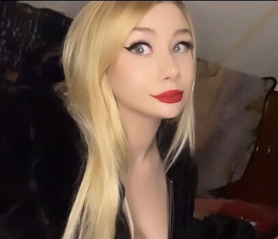 Full leaked Twintailtsundere page private onlyfans photo