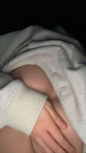 Full leaked Twitch streamer catrnado private photo