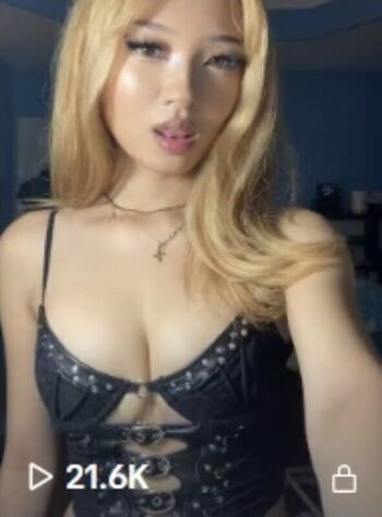 Full leaked Twitch streamer catrnado private photo