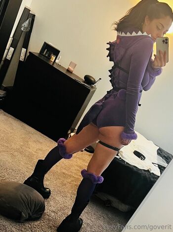 Full leaked Twomgovercsquared private photo