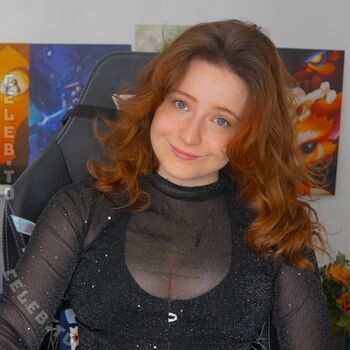 Full leaked Twostonelol private photo