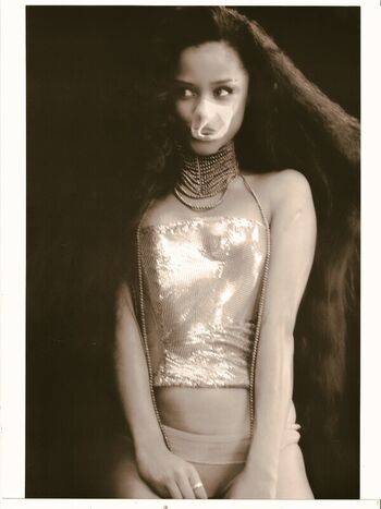 Full leaked Tyla page private photo