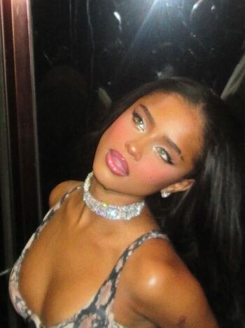 Full leaked Babyfantasy / private photo