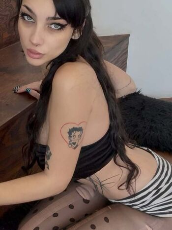 Full leaked Tyler madison ross page private onlyfans photo