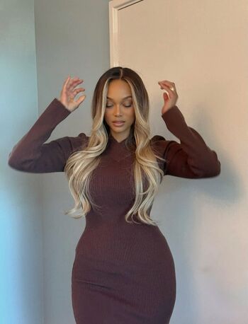 Full leaked Tyra banks private photo