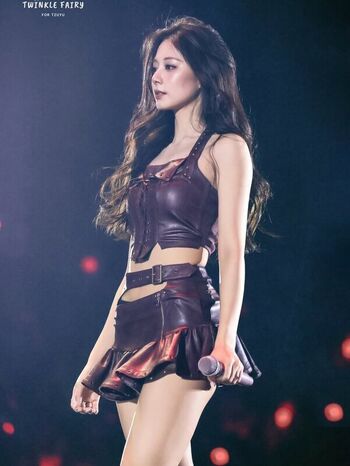 Full leaked Tzuyu private photo