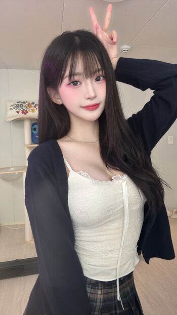Full leaked U jjung private onlyfans photo