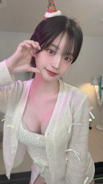 Full leaked U jjung private onlyfans photo