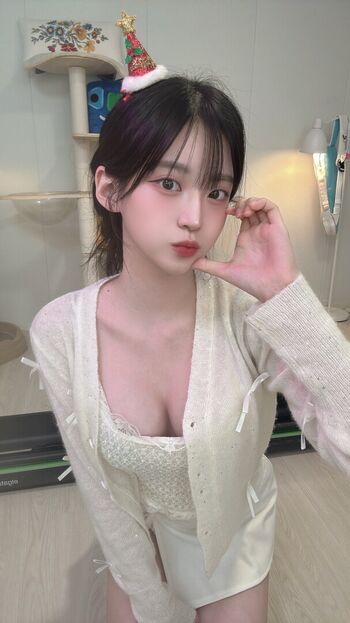 Full leaked U jjung private onlyfans photo