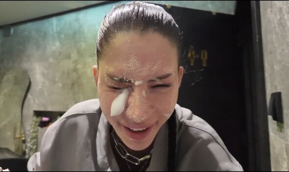 Full leaked Uki q page private onlyfans photo