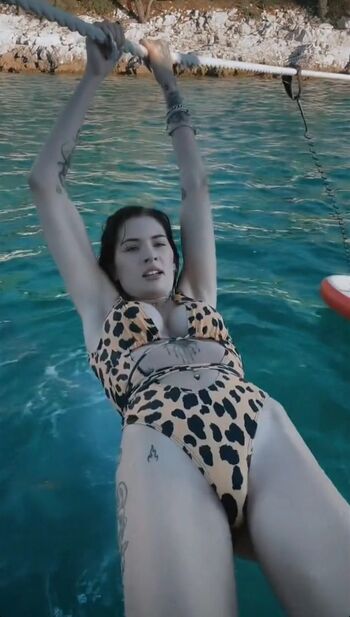 Full leaked Uki q private onlyfans photo