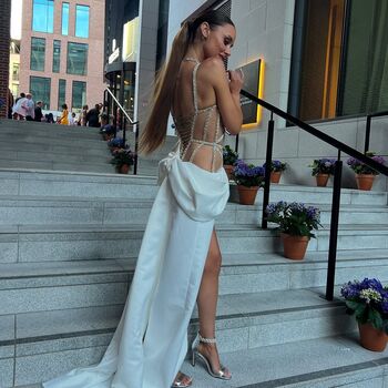Full leaked Una healy page private photo