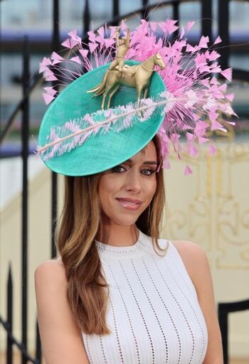Una Healy